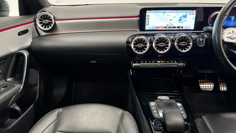 Mercedes-Benz CLA 250e AMG Line Premium + Night Ed 4dr Tip Auto Saloon